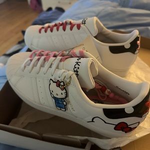 Adidas Hello Kitty sneakers